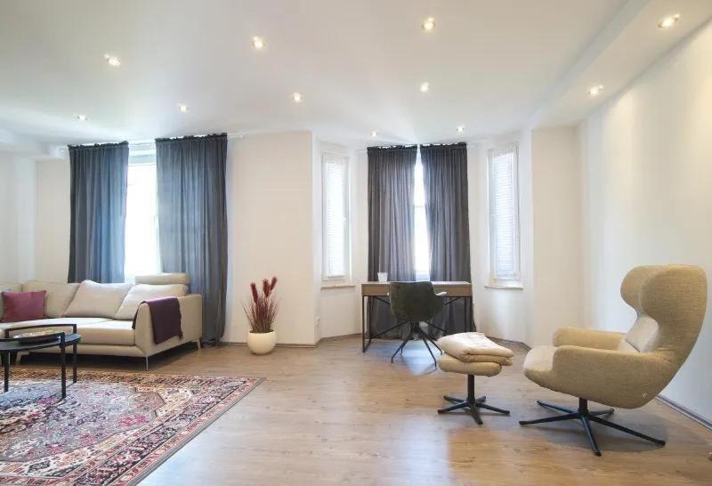 אסן Luxurioese 2,5 Zimmer Oase Komplett Ausgestattet In Top Lage מראה חיצוני תמונה