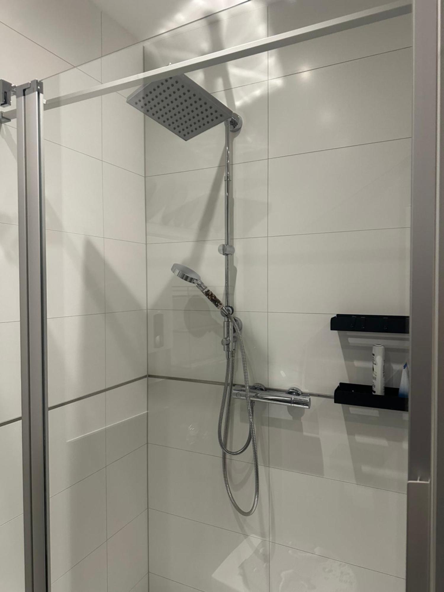אסן Luxurioese 2,5 Zimmer Oase Komplett Ausgestattet In Top Lage מראה חיצוני תמונה